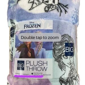 Disney Frozen Plush Throw - Frozen Plush Throw 56x70 BIG Blanket Purple & Pink